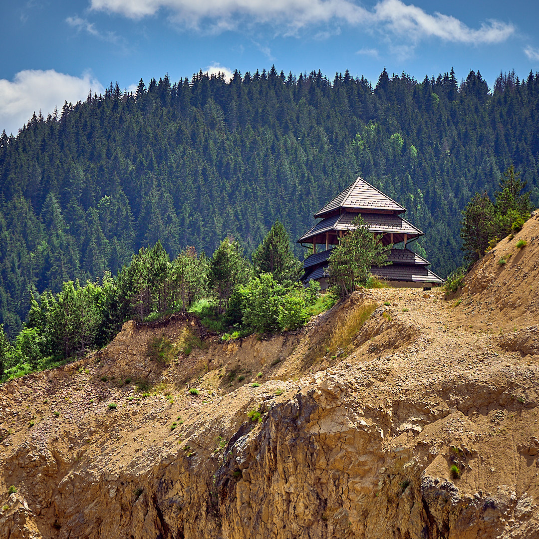 Click to enlarge the photograph Photo 98 from Igor Maric's photography collection