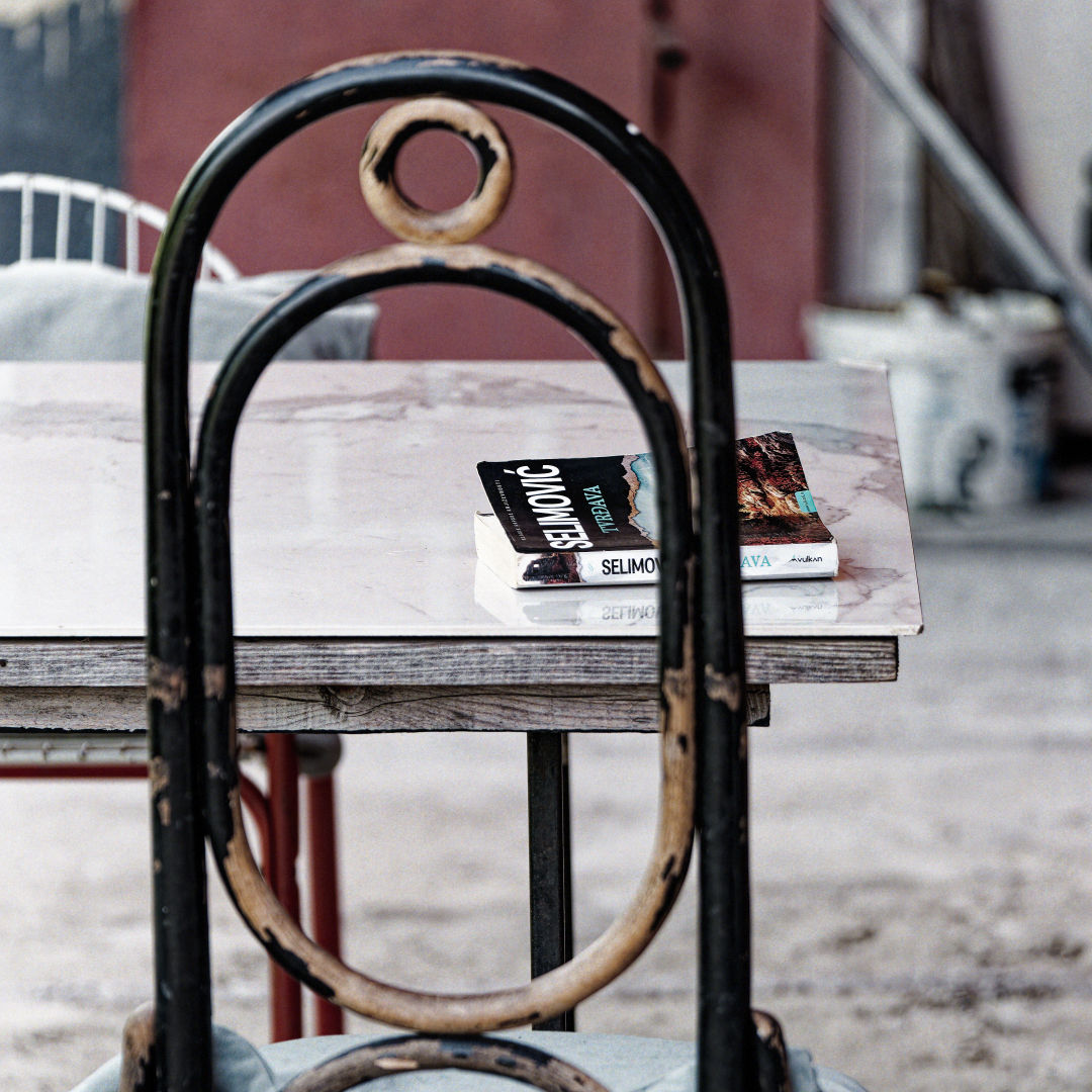 Click to enlarge the photograph Photo 57 from Igor Maric's photography collection